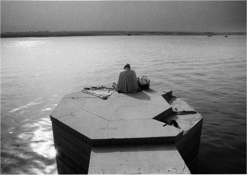 meditierender-am-ganges.jpg