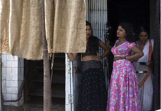christian-fuerst-falkland-road-23-130307