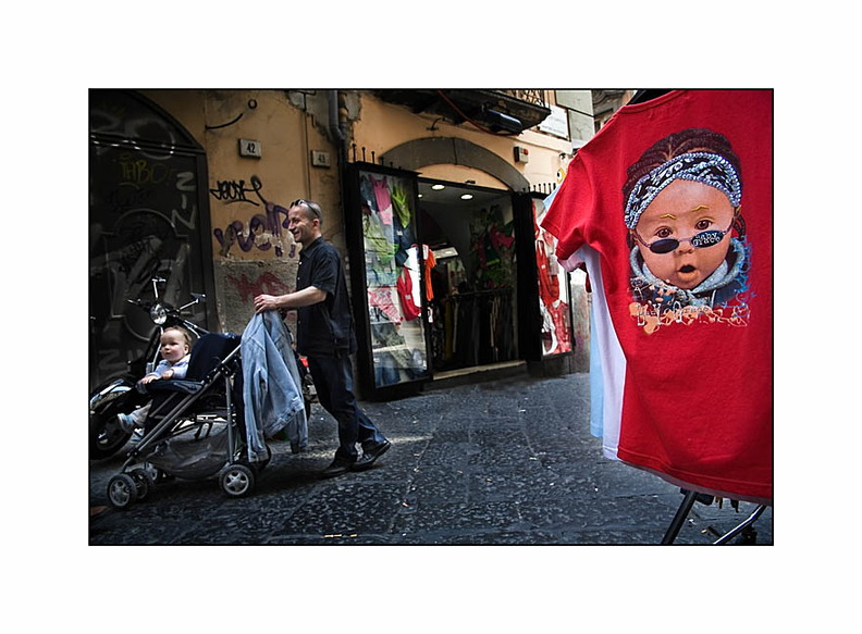 -k-baby-t-shirt-mit-kinderwagen.jpg