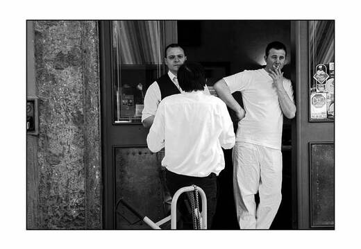 -k-napoli-drei-kellner-sw-0063-02-04-2006-kopie