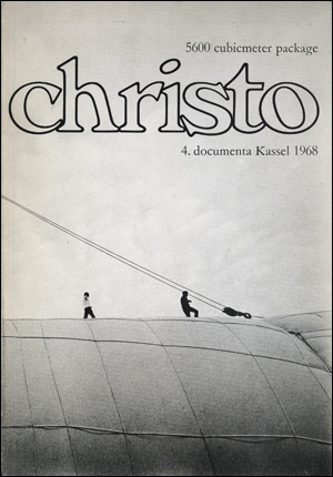 christo-5600-cubicmeter-package-documenta-4-1968.jpg